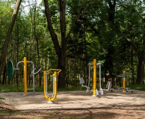 Fitness v parku u Krčského lesa