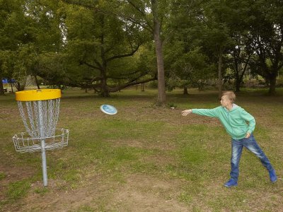 detske-odpoledne-v-arealu-interlov-hra-disc-golf