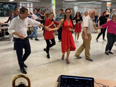 Dance Lessons "Mambo" at Brumlovka - April, 19